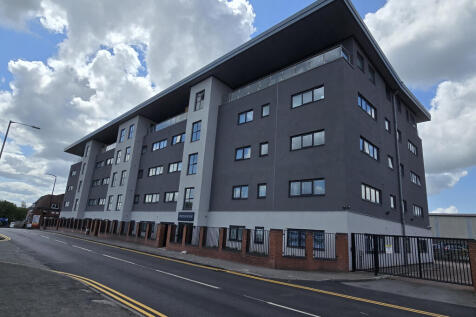 23 bedroom flat for sale
