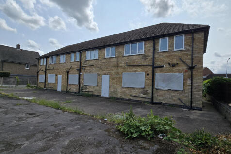 6 bedroom block of apartments for sale