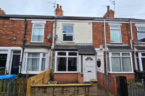Terraced house for sale