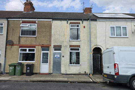 2 bedroom terraced house for sale
