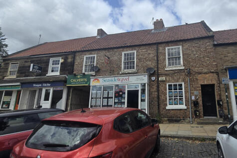 5 bedroom terraced house for sale