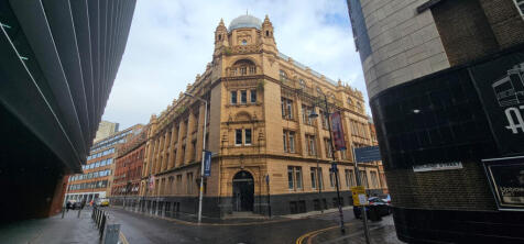 3 bedroom flat for sale