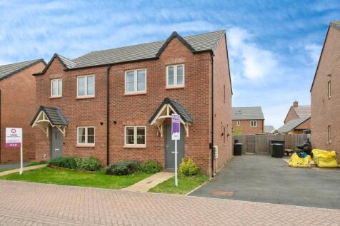2 bedroom semi-detached house for sale