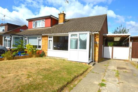 2 bedroom semi-detached bungalow for sale