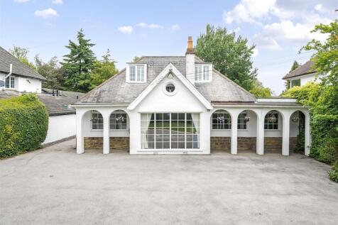 Leeds Road, Bramhope, Leeds 4 bed detached house for sale