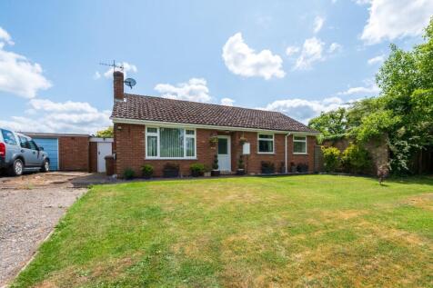 Aston Somerville, Broadway... 3 bed bungalow for sale