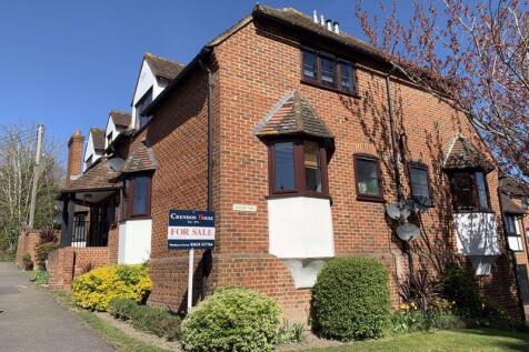 Red Lion Way HP10 2 bed apartment for sale