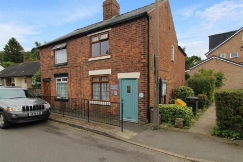 2 bedroom semi-detached house for sale