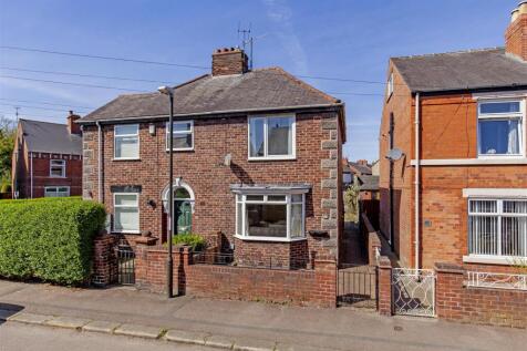 2 bedroom semi-detached house for sale