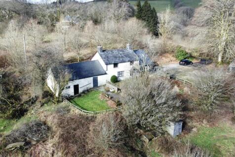 Rhydcymerau, Llandeilo 6 bed property with land for sale