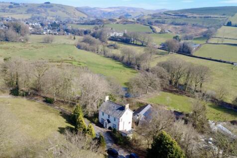 Tregaron 7 bed property with land for sale