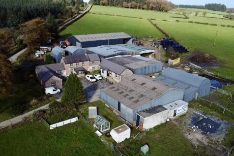 Ffostrasol, Llandysul 7 bed property with land for sale