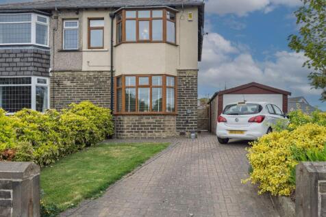 Halifax Road, Hove Edge, HD6 2QE 2 bed semi