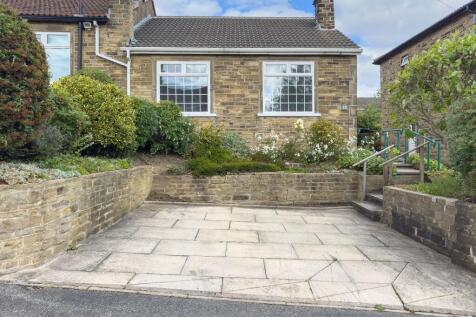 Royds Avenue, Bailiff Bridge, HD6 4EG 2 bed semi