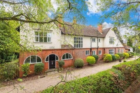 Raftsund, Cromwell Avenue, Woodhall Spa 7 bed detached house for sale