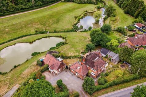 7 bedroom detached house for sale