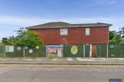 Avery Hill Road, Eltham, London 5 bed house for sale