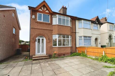 3 bedroom semi-detached house for sale