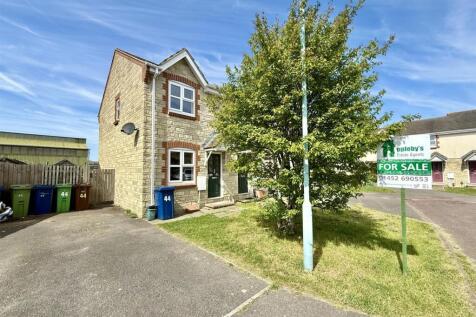 2 bedroom semi-detached house for sale