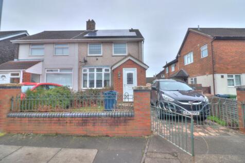 2 bedroom semi-detached house for sale