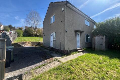 61 Haldane Crescent, Bolsover... 3 bed semi