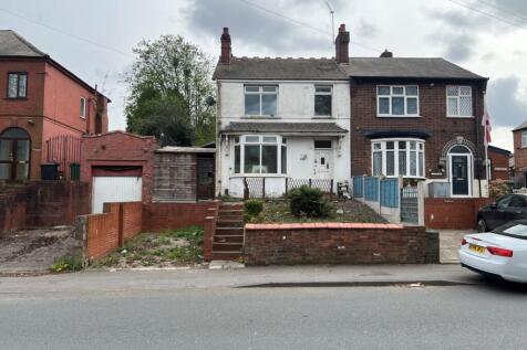 Majestic House, Sedgley Road West... 3 bed semi