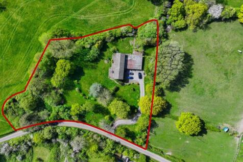 The Fieldhouse, Wasthill Lane, Kings... 4 bed detached house for sale