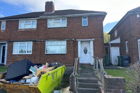 87 Brickhouse Road, Rowley Regis, B65... 2 bed semi