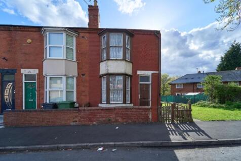13 St. Peters Terrace, Walsall, WS2 8AS 3 bed end of terrace house for sale