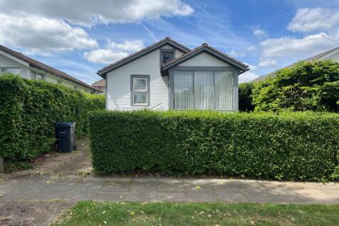 65 Hawkesley Drive, Northfield... 3 bed detached house for sale