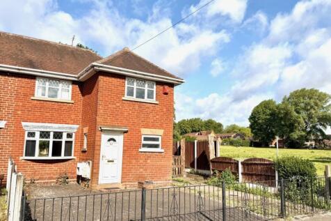 62 Richards Street, Wednesbury, WS10 8AJ 3 bed semi