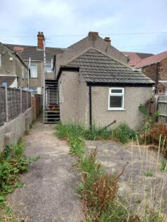 Flat 2, 314 Hainton Avenue, Grimsby... 1 bed apartment for sale