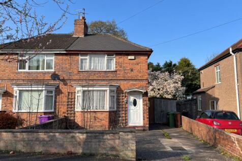 10 Warstones Crescent, Wolverhampton... 2 bed semi