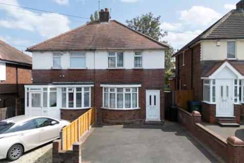 14 Birch Crescent, Oldbury, B69 1UE 3 bed semi