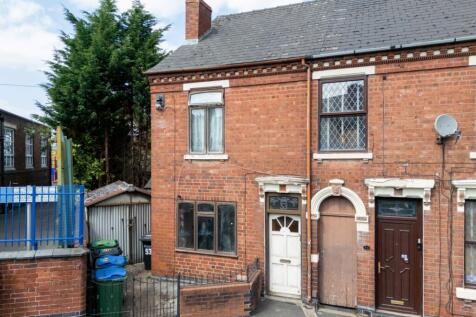 53 Trinity Street, Cradley Heath... 3 bed end of terrace house for sale