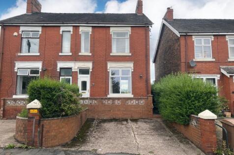 108 Bull Lane, Brindley Ford... 3 bed semi