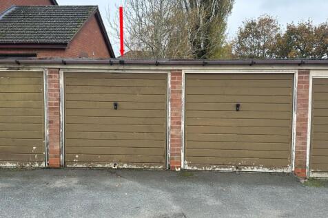 Garage 11 Burnside Way, Longbridge... Garage for sale