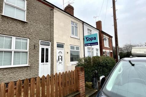 2 bedroom terraced house for sale