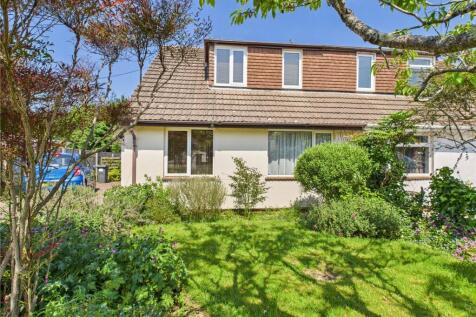4 bedroom bungalow for sale