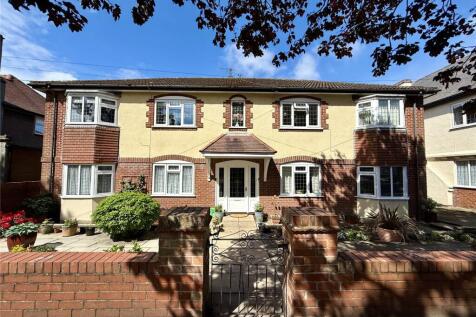 Cardigan Road, Bridlington, East ... 2 bed apartment for sale