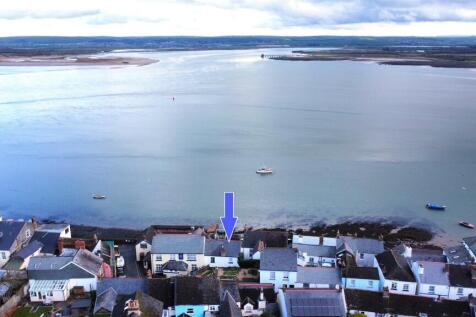 Irsha Street, Appledore, Bideford 2 bed cottage for sale