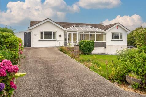 Penrhyn Geiriol, Trearddur Bay... 3 bed bungalow for sale