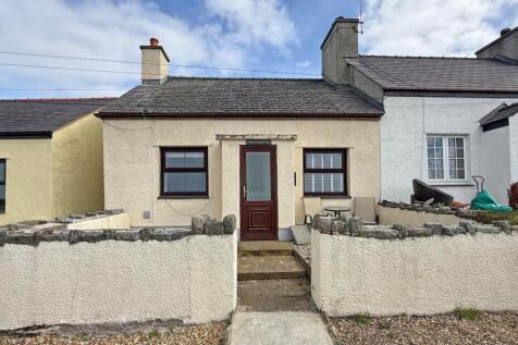 Mynydd Llwyd, Amlwch, Isle of... 2 bed bungalow for sale