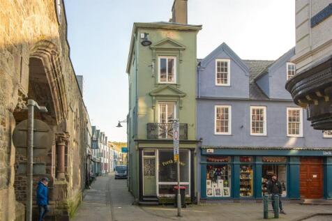 High Street, Caernarfon, Gwynedd, LL55 2 bed apartment for sale
