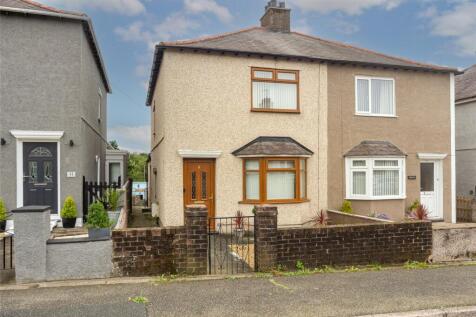 Hampton Road, Caernarfon, Gwynedd, LL55 2 bed semi