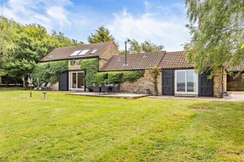 Lyndon Road, Manton, Oakham, Rutland... 4 bed detached house for sale