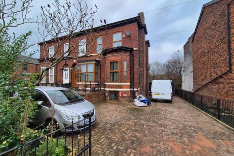 Oak Bank Avenue, Blackley... 3 bed semi