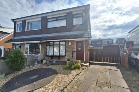 Minehead Grove, Sutton Leach, St.... 3 bed semi