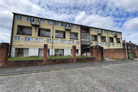 Storrington Avenue, Liverpool... 2 bed flat for sale