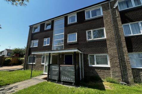 Linden Close, DUNSTABLE 2 bed flat for sale